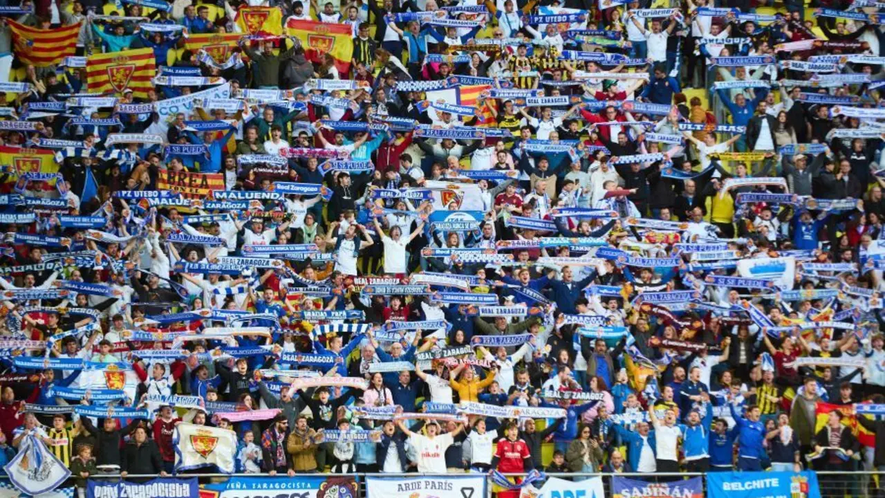 La afici&oacute;n del Real Zaragoza acudi&oacute; en apoyo de su equipo en el partido contra el Villarreal B y vivi&oacute; otra profunda decepci&oacute;n. Foto: LaLiga