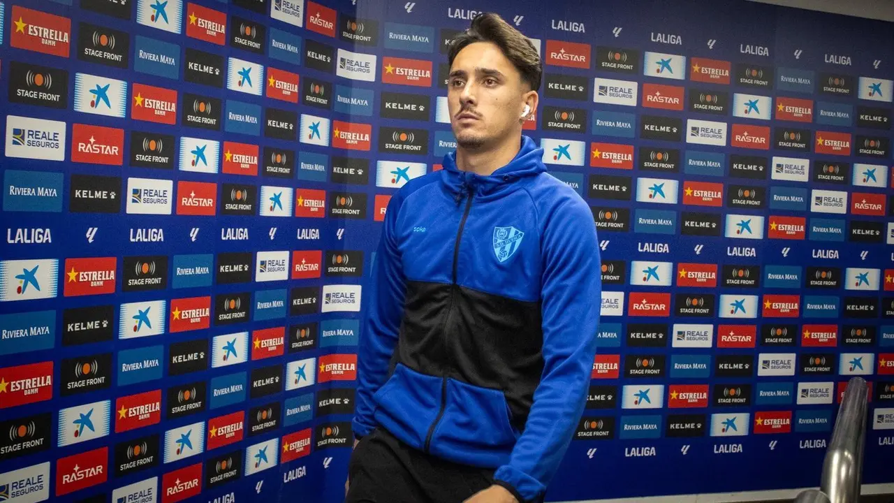 Ignasi Vilarrasa, antes del partido de la SD Huesca ante el Espanyol