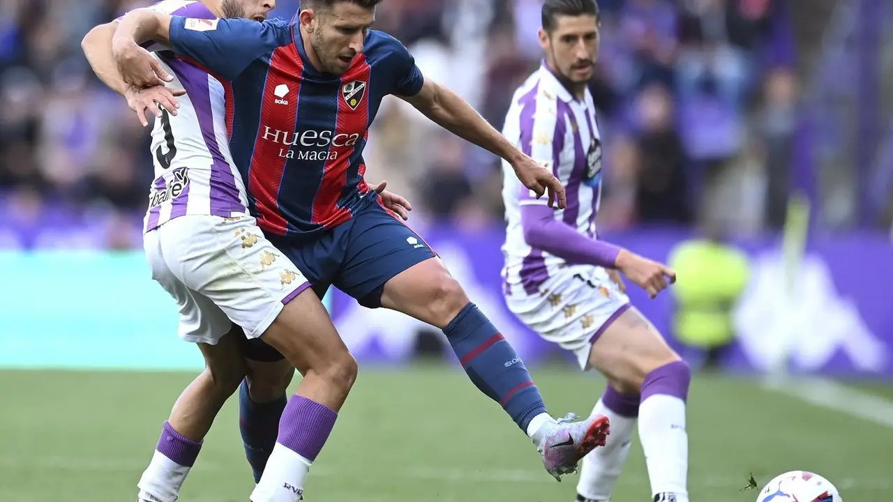 Gerard Valent&iacute;n jug&oacute; en Zorrilla pese a solo haber completado un entrenamiento