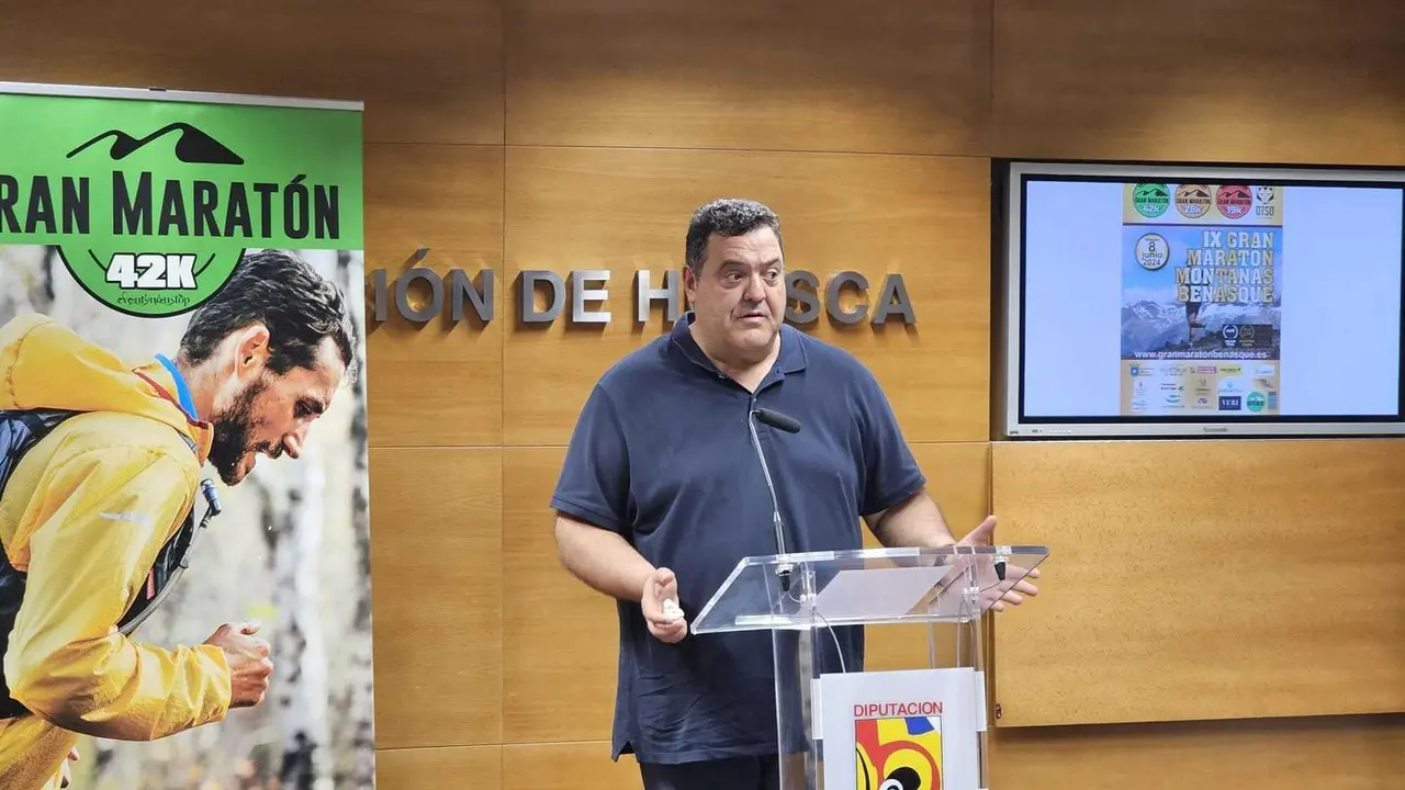 &Aacute;ngel Lled&oacute; en la presentaci&oacute;n del GMMB en la DPH. Foto: Cedida
