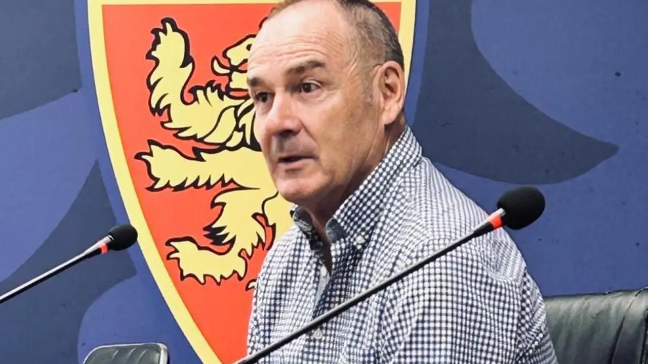 V&iacute;ctor Fern&aacute;ndez en la previa del Real Zaragoza vs Elche | Foto | SportArag&oacute;n / Almudena Sope&ntilde;a (@petitealmu)