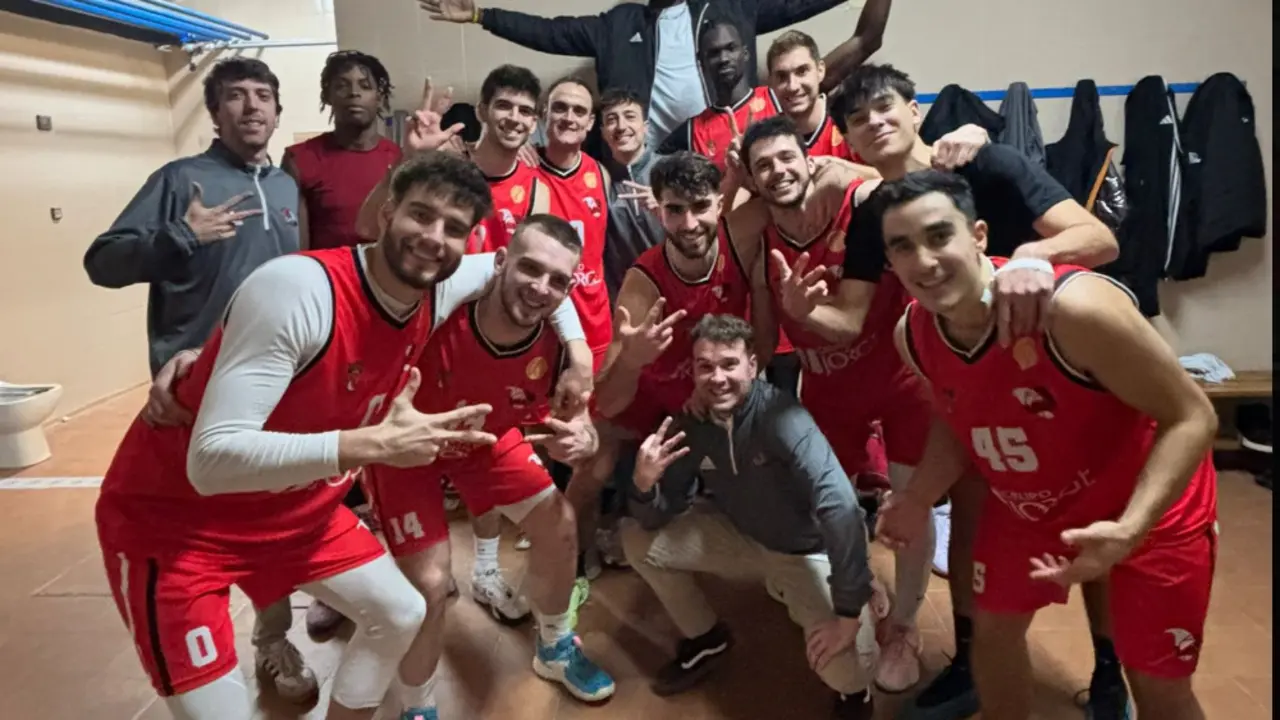 Grupo Jorge Baloncesto Zuera se qued&oacute; con el derbi de la jornada. Foto: Baloncesto Zuera (Instagram: @baloncestozuera)