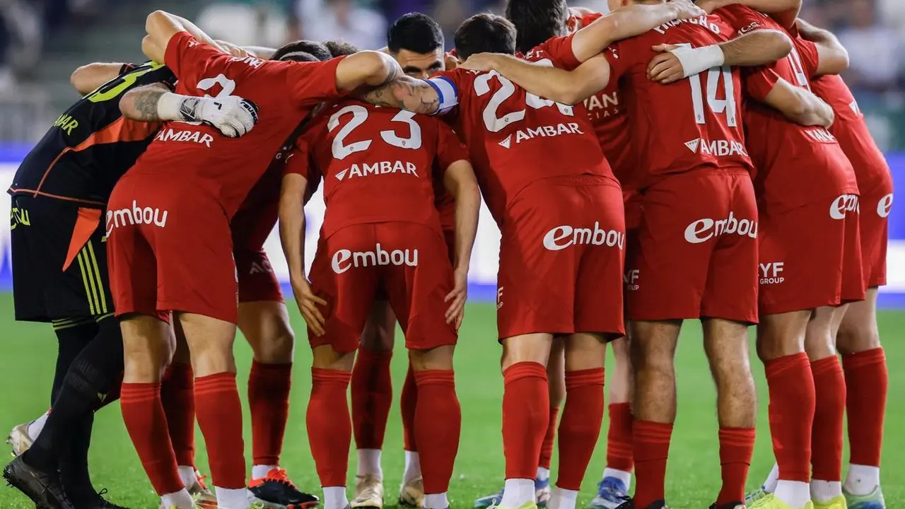 El Real Zaragoza busca vencer en Eibar | Foto: Tino Gil / RZ