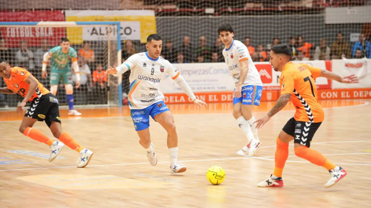 Imagen durante el partido entre Ribera Navarra y Wanapix Zaragoza