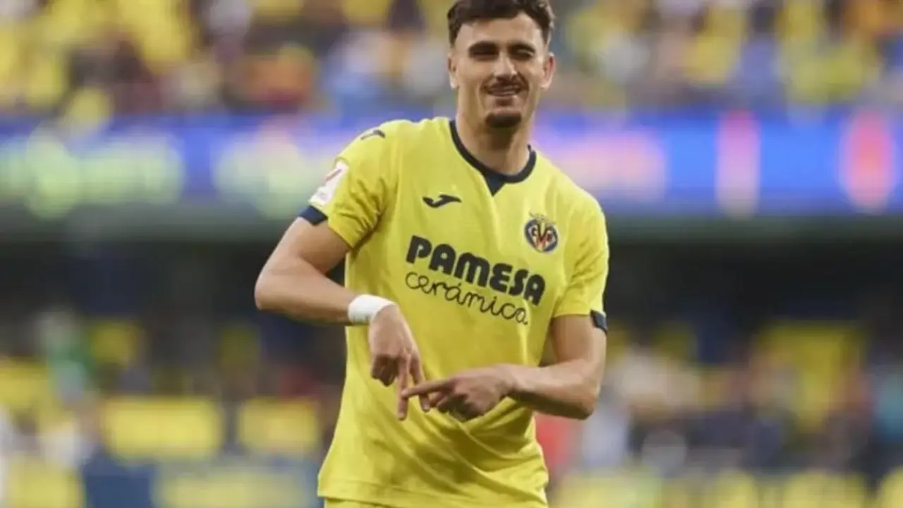 &Aacute;lex For&eacute;s celebra un gol con el Villarreal B. Foto: LaLiga