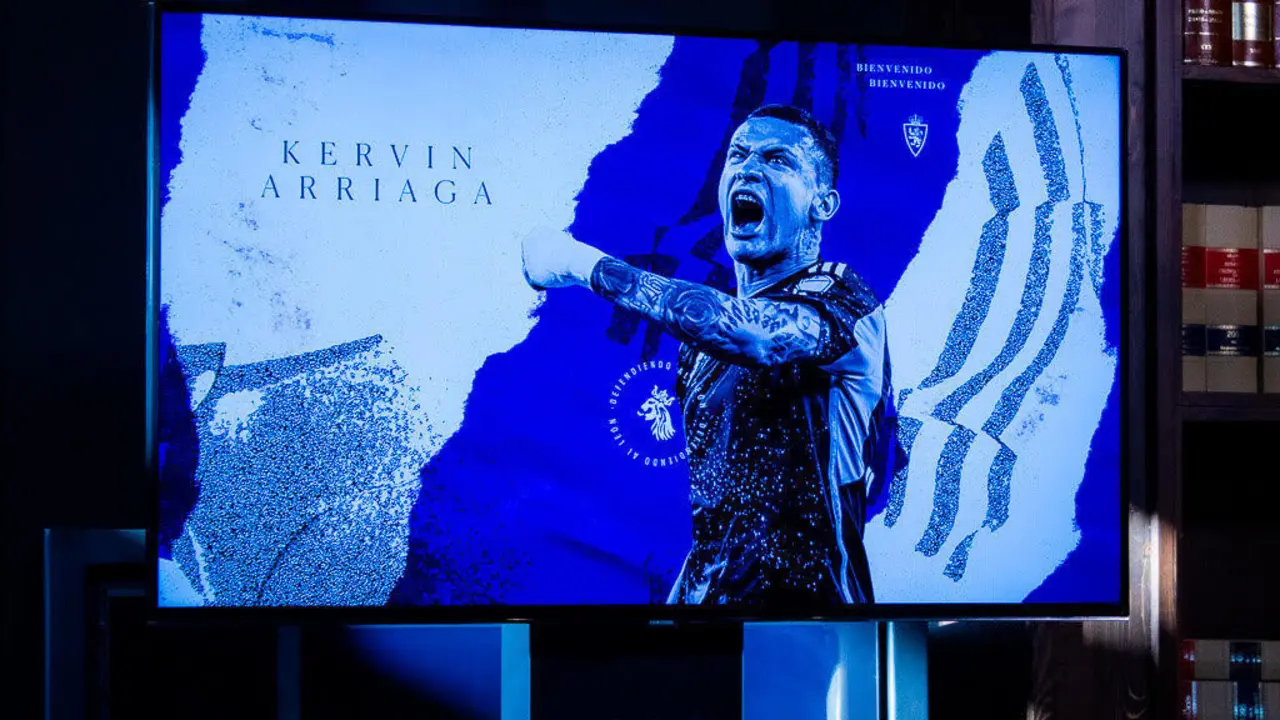 Kervin Arriaga y los primeros pasos del mercado del Real Zaragoza | Foto: Almudena Sope&ntilde;a / SportArag&oacute;n