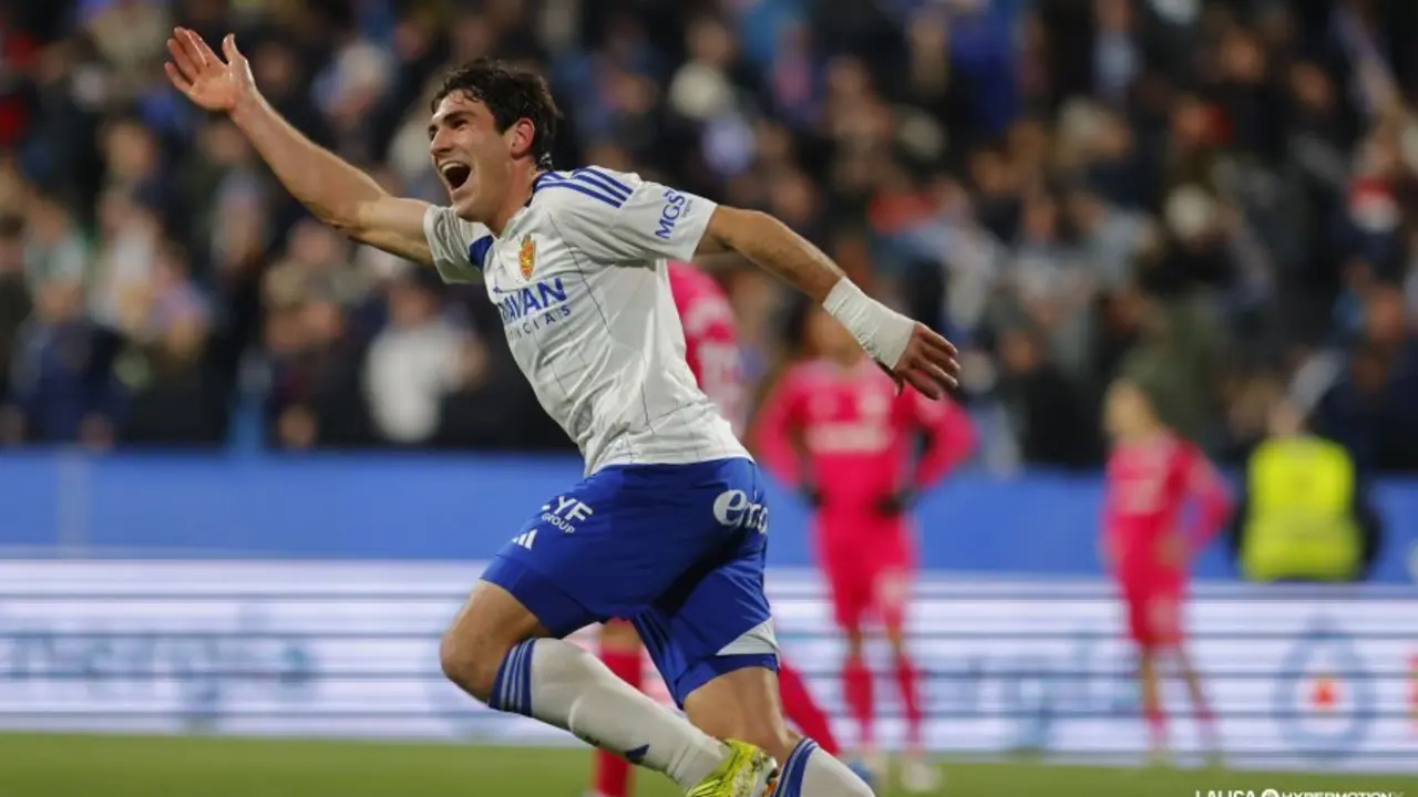 Iv&aacute;n Az&oacute;n en su &uacute;ltimo partido en la Romareda | Foto: LaLiga