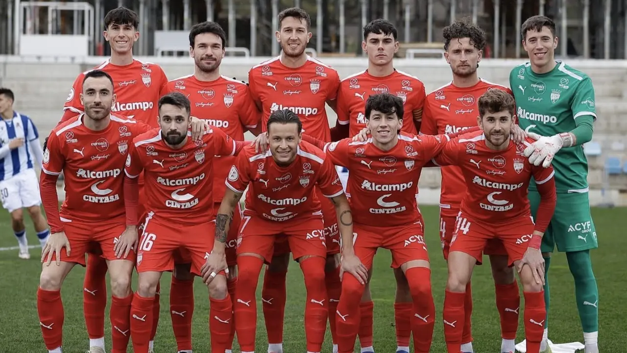 Once inicial del Utebo ante la Real Sociedad 'C'. Fotograf&iacute;a: Utebo FC.