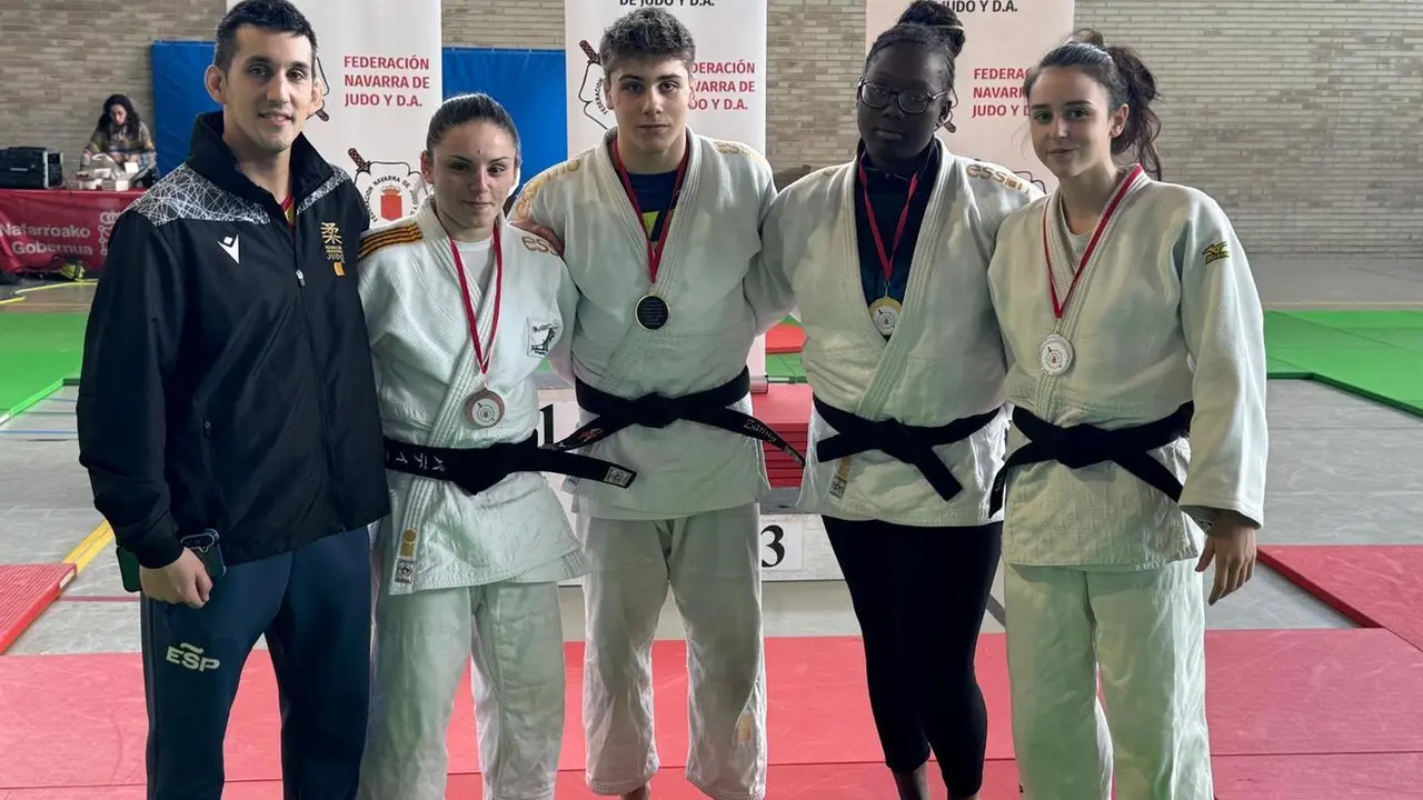 Los vencedores del Club Judo Bin&eacute;far. Foto: Club Judo Bin&eacute;far.