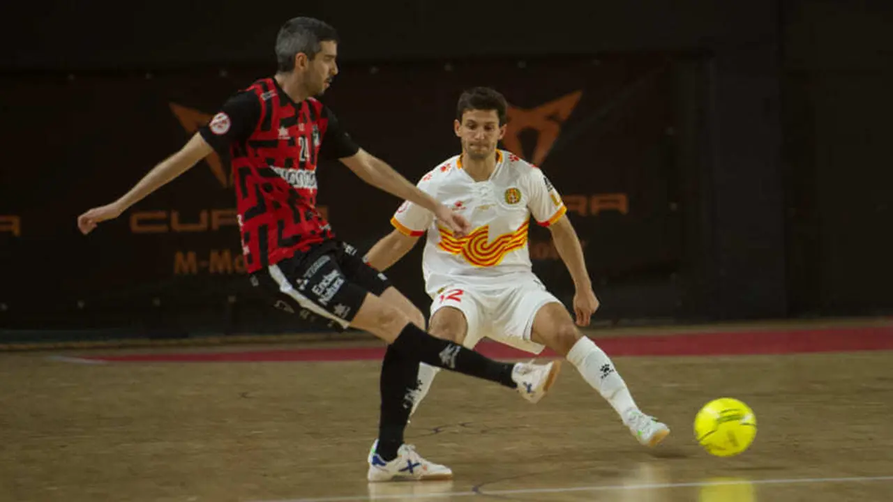 Imagen durante el partido entre Industrias Santa Coloma y Wanapix Zaragoza.