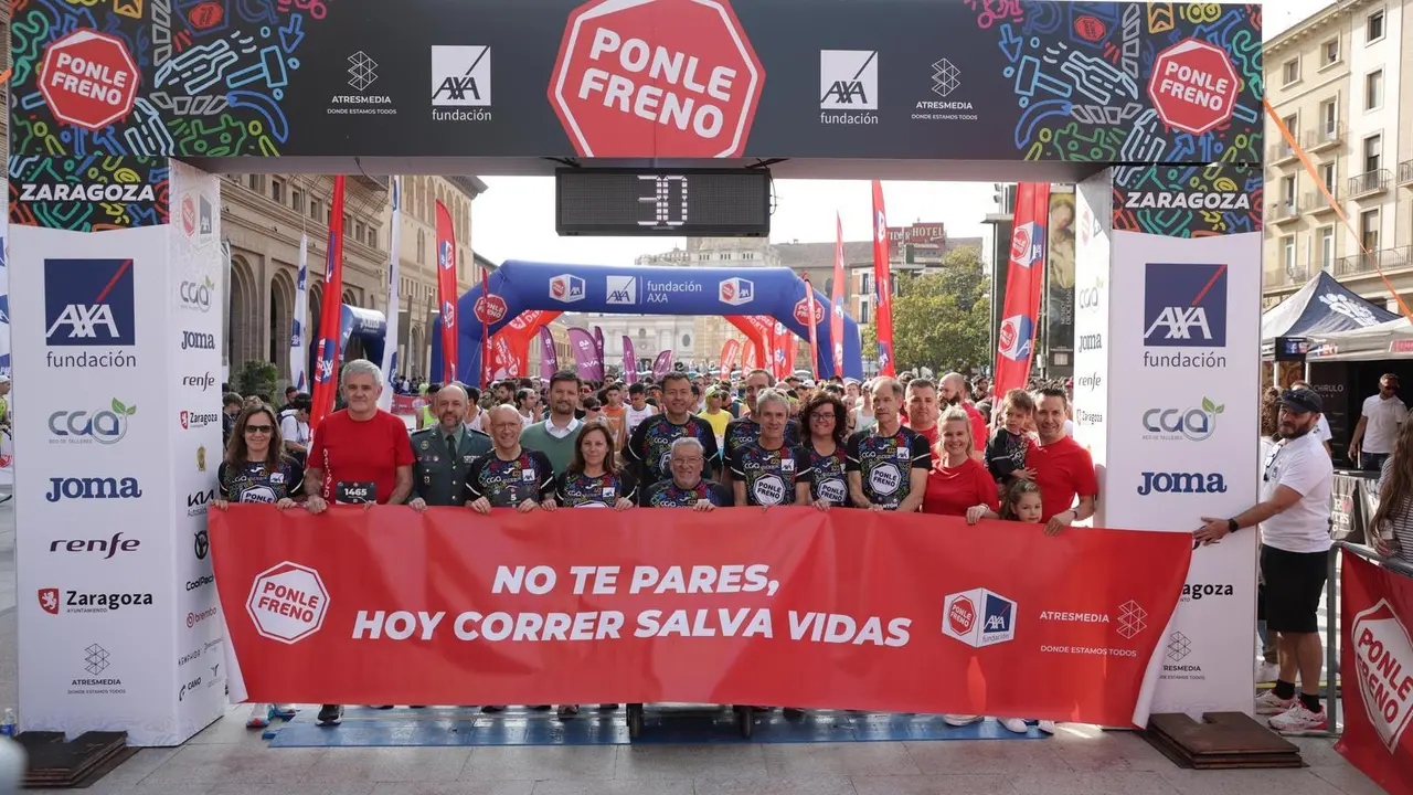 Zaragoza tuvo cerca 3.000 participantes en su carrera de 2025 | Atresmedia.
