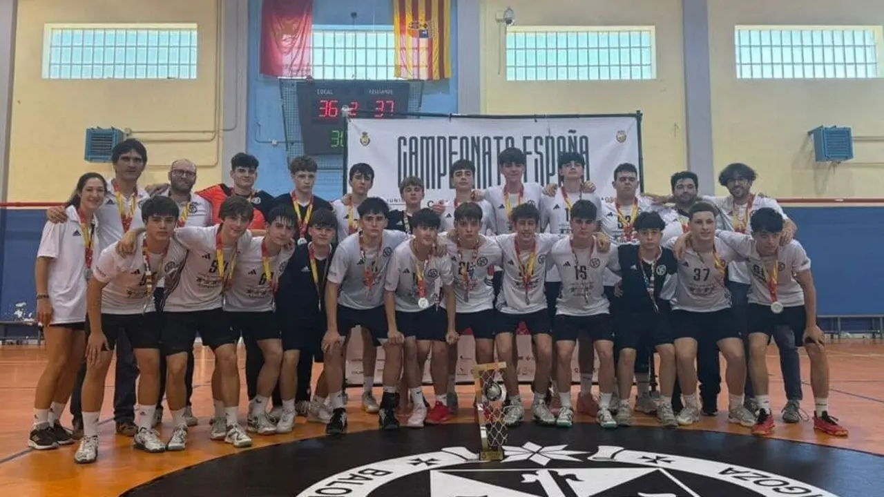 Solo un gol impide a Balonmano Dominicos ser oro nacional. Foto: BM Dominicos
