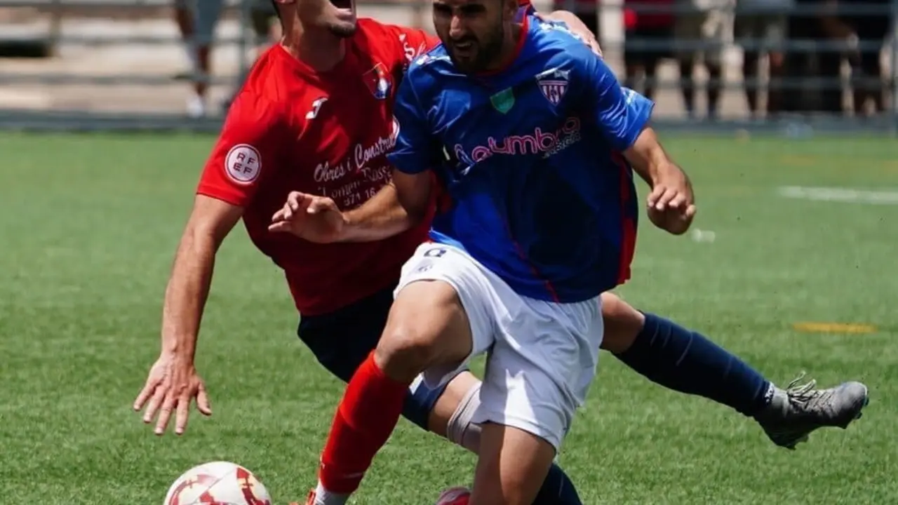 Imagen del partido de ida entre el Porreres y el Monz&oacute;n. Foto: Atl&eacute;tico Monz&oacute;n (X)