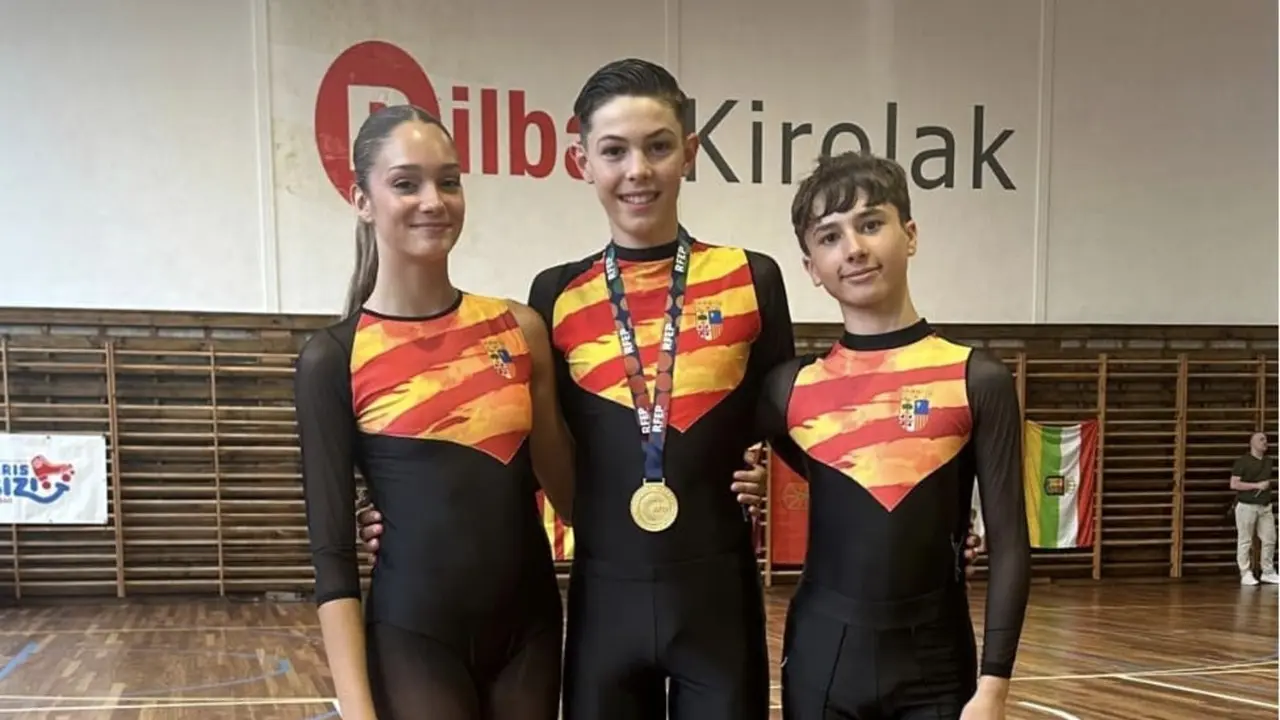 Patinadores del CP Utebo: Cayetana Palma, &Oacute;scar Gra&ntilde;a y Aday G&oacute;mez. Fotograf&iacute;a: FaFEARPA.