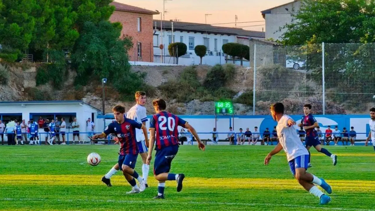 Imagen durante el Gurrea - SD Huesca B