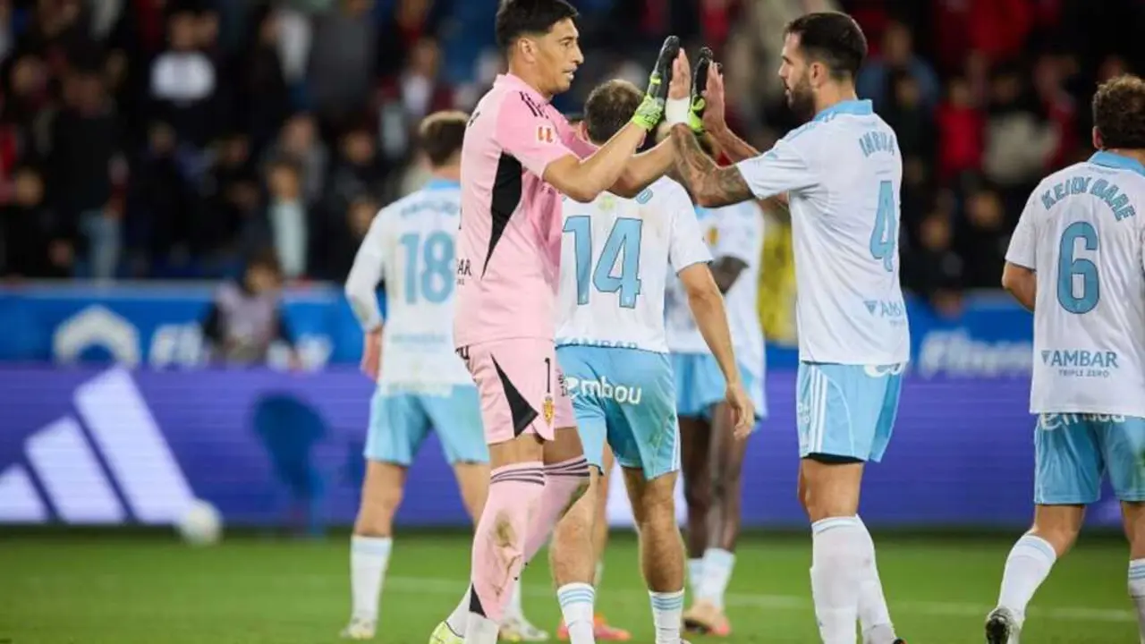 Pablo Insua y Esteban Andrada en Miranda / LALIGA