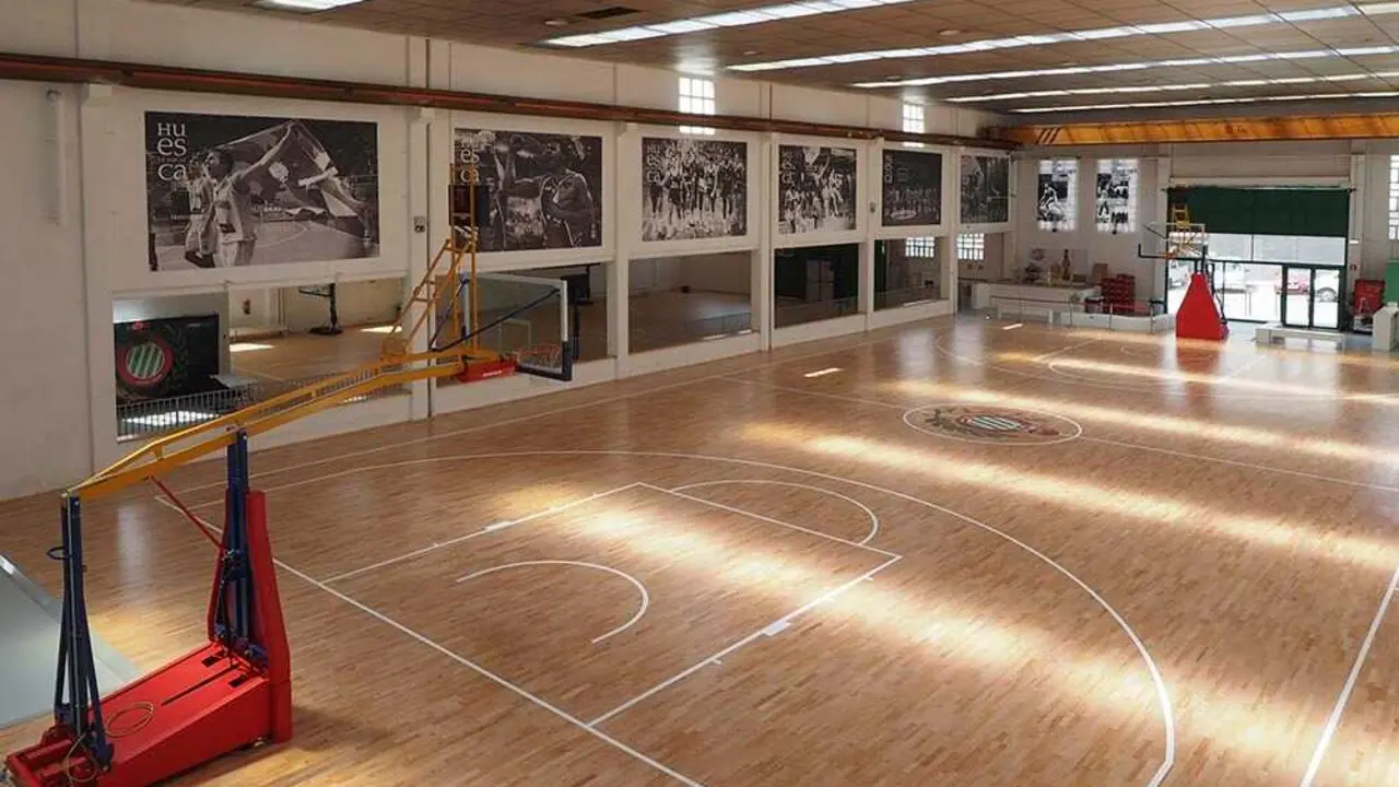 El Pe&ntilde;as Center, pista en la que entrena el Pe&ntilde;as Huesca. Fotograf&iacute;a: CB Pe&ntilde;as.