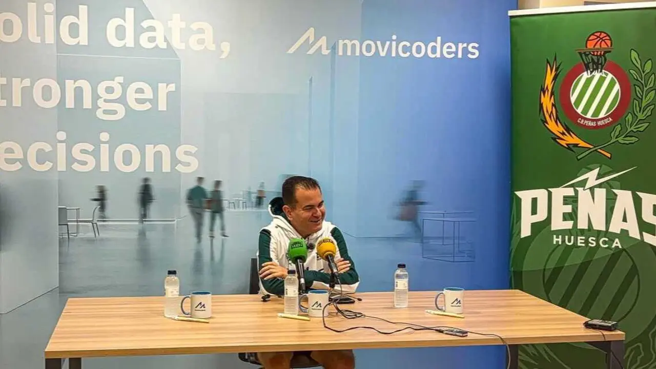 Rafa Sanz, durante la previa. Fotograf&iacute;a: Pe&ntilde;as Huesca.