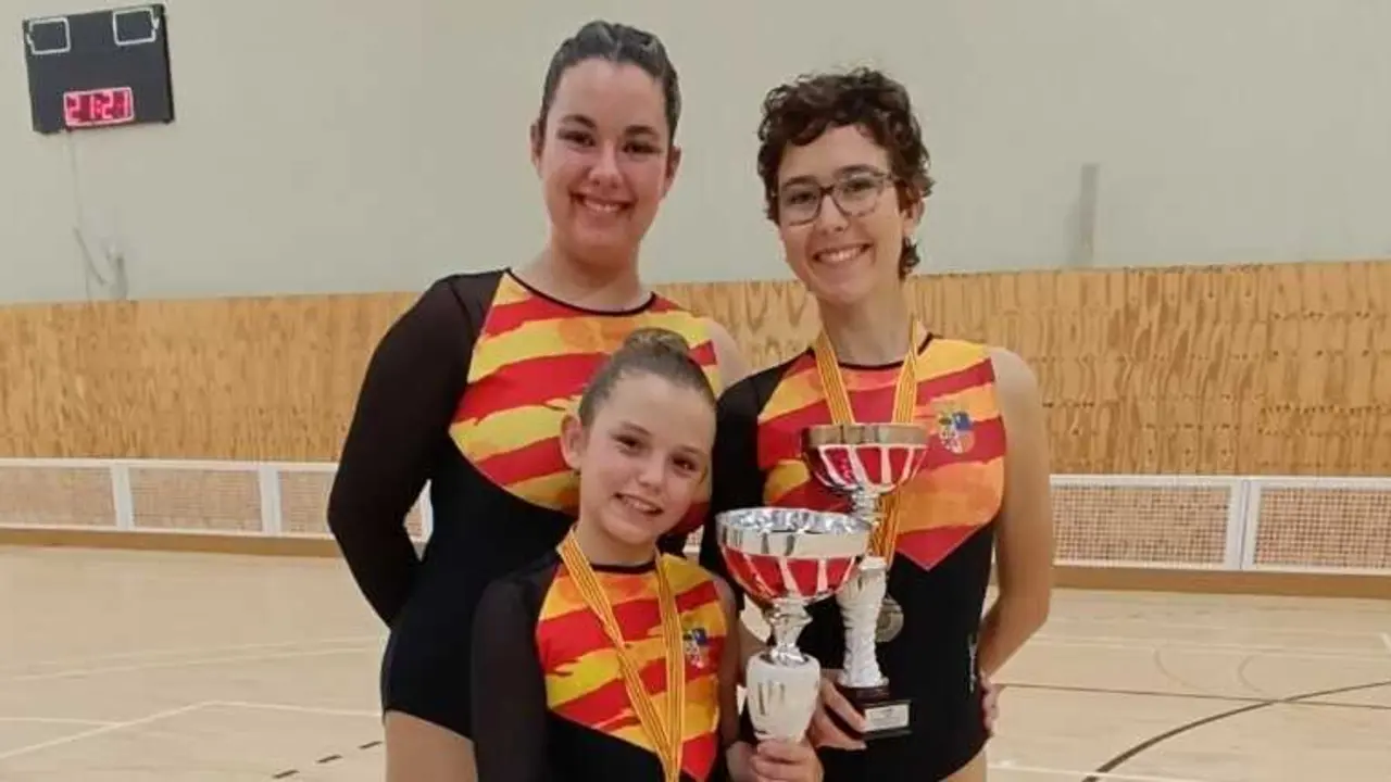 El Club Patinaje Nueva Era representando a Arag&oacute;n en la II Copa Catalunya de Solo Danza. Fotograf&iacute;a: FEARPA.