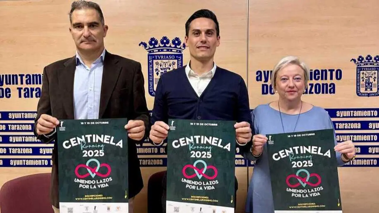 Presentaci&oacute;n de la IX Centinela Running en el Ayuntamiento de Tarazona. Fotograf&iacute;a: Ayuntamiento de Tarazona.