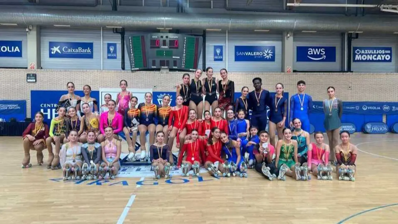 Fotograf&iacute;a de familia en XII Copa de Arag&oacute;n de Patinaje Art&iacute;stico. Fotograf&iacute;a: FEARPA.
