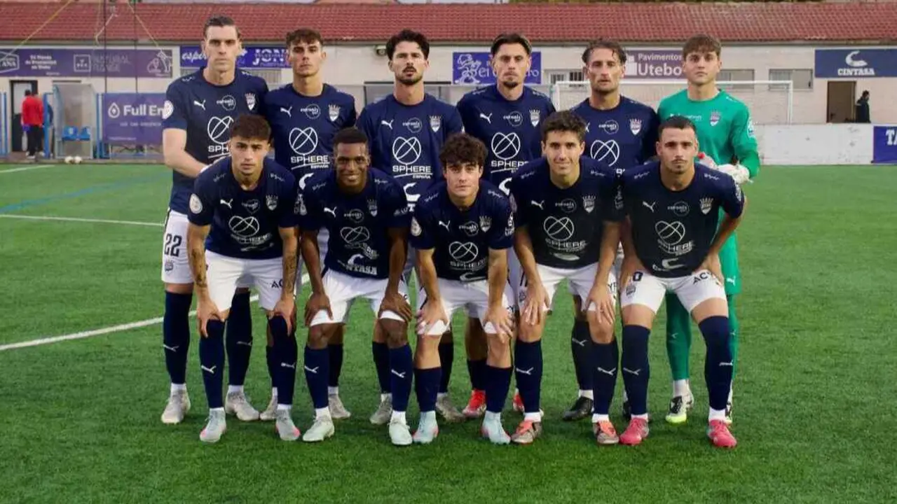 El once titular del Utebo FC ante la SD Amorebieta. Fotograf&iacute;a: Utebo FC.