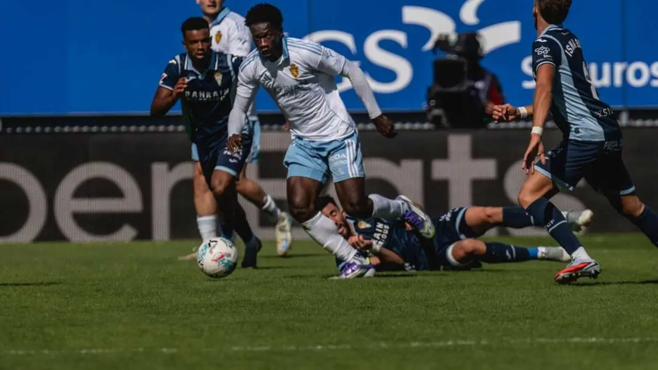 Saidu durante un partido con el Real Zaragoza / Marcos Cebri&aacute;n