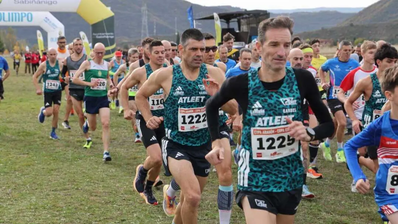 Imagen de la Cross de la Monta&ntilde;a realizada en Sabi&ntilde;&aacute;nigo. Fotograf&iacute;a: Olimpo Atletismo.