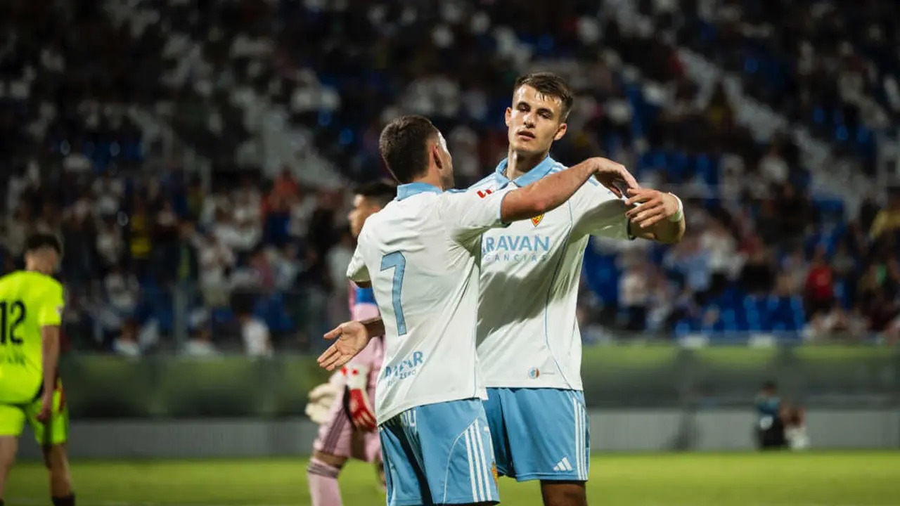 Bazdar en un partido de pretemporada / MARCOS CEBRI&Aacute;N