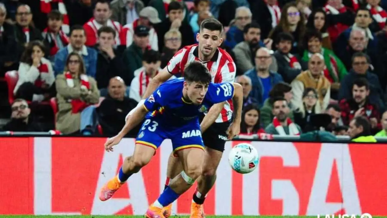 Adri&aacute;n Liso durante un partido contra el Getafe / LaLiga