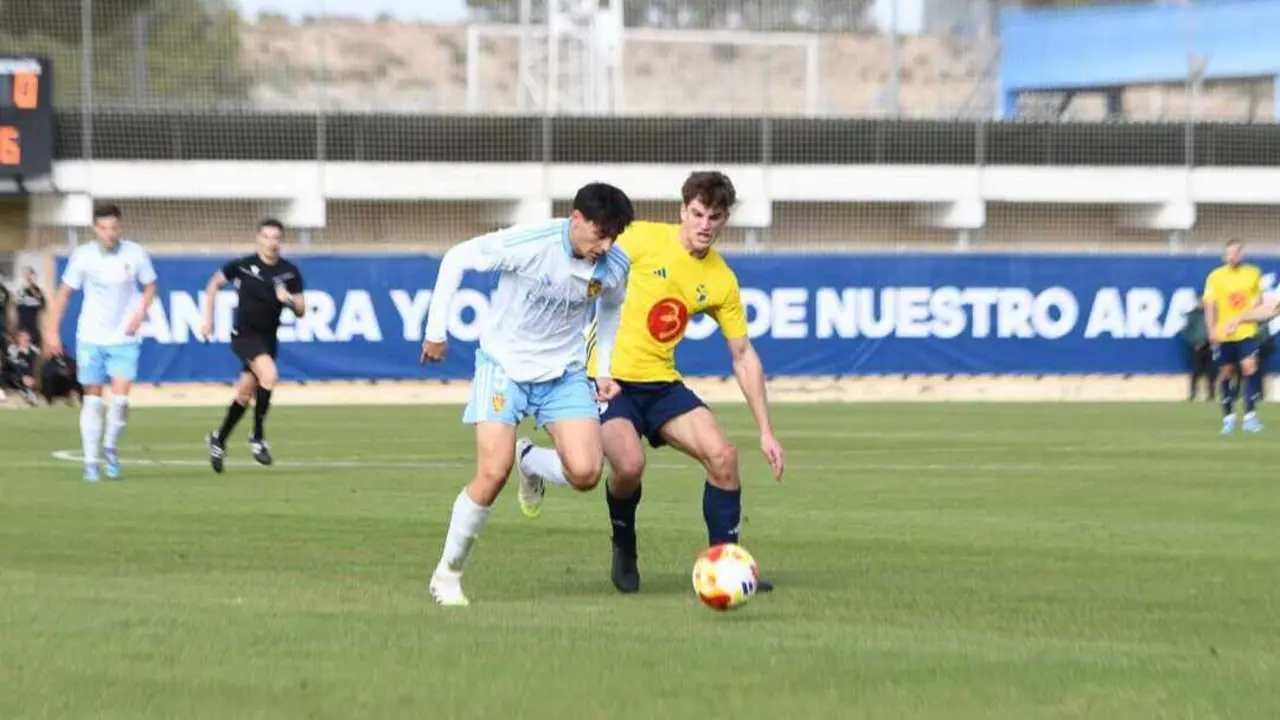 Imagen del derbi entre Deportivo Arag&oacute;n y el CD Ebro que se qued&oacute; en tablas. Fotograf&iacute;a: CD Ebro.
