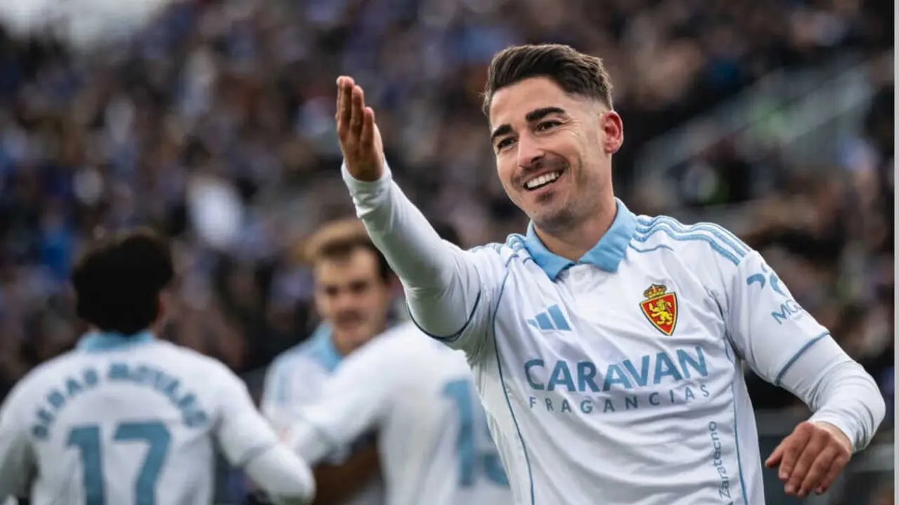 Toni Moya vive su mejor momento en el Real Zaragoza / MARCOS CEBRI&Aacute;N