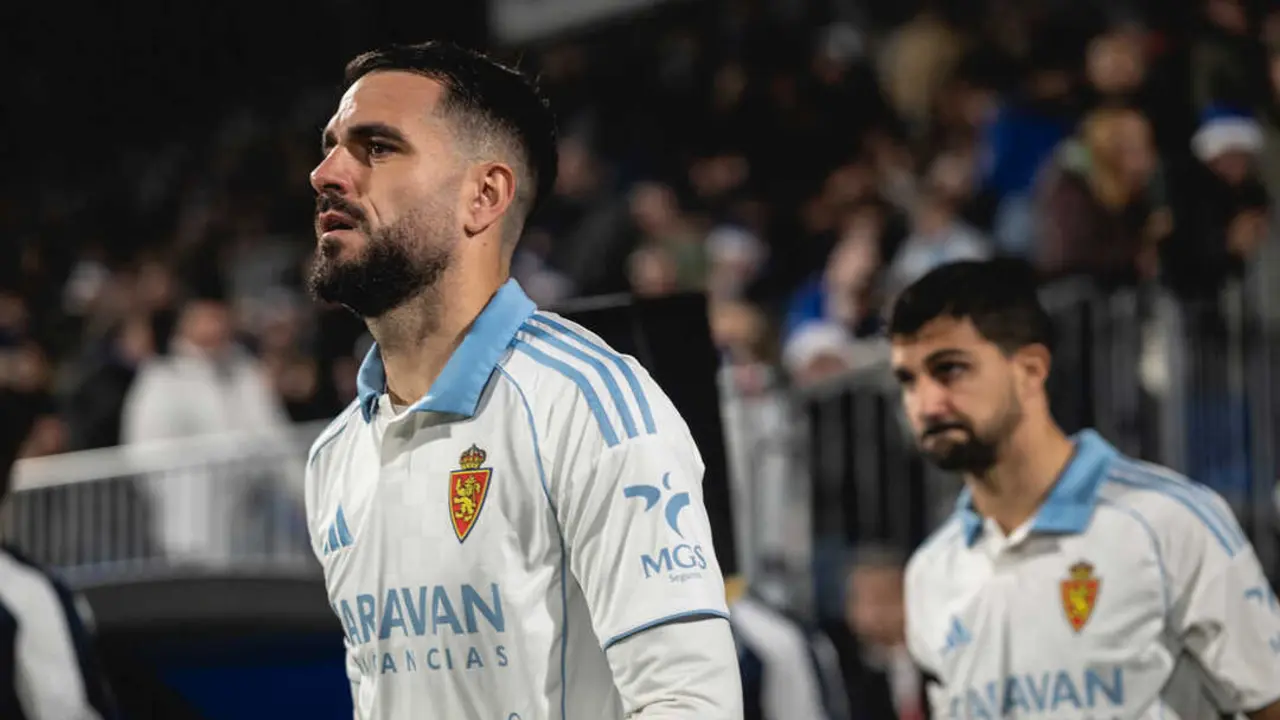 Insua y Pomares con el Real Zaragoza / MARCOS CEBRI&Aacute;N