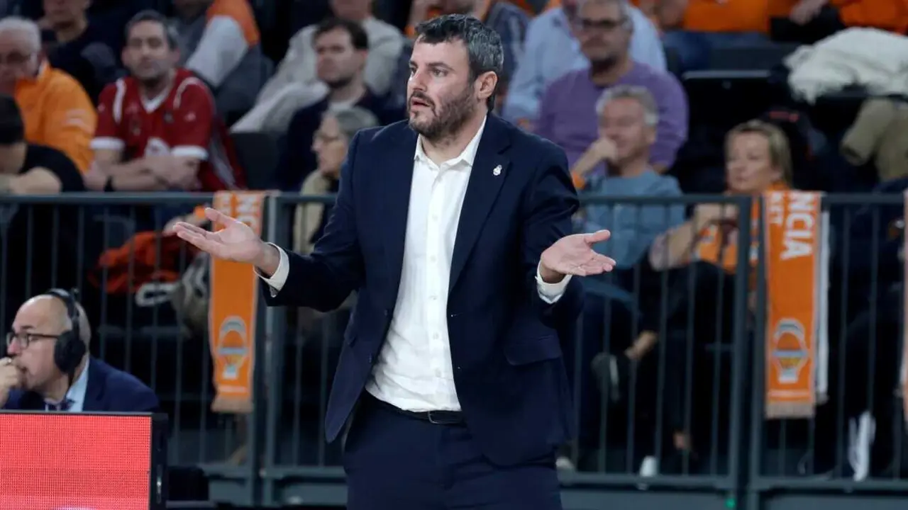 Carlos Cantero, durante el duelo ante el Valencia Basket. Fotograf&iacute;a: Miguel &Aacute;ngel Polo / Valencia Basket.