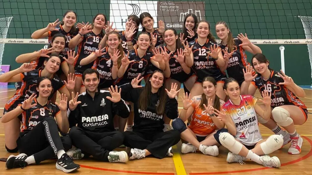 El juvenil femenino del Pamesa Teruel. Fotograf&iacute;a: CV Teruel.
