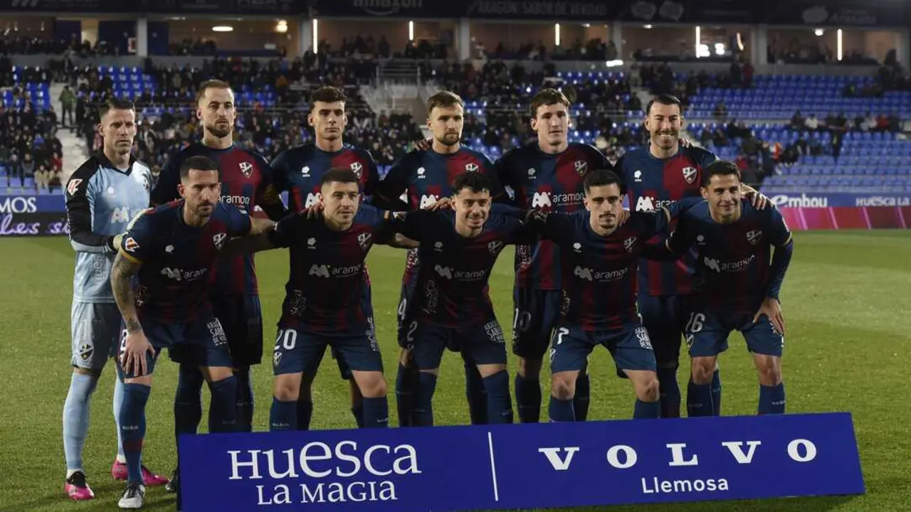 Alineaci&oacute;n del Huesca contra el C&oacute;rdoba