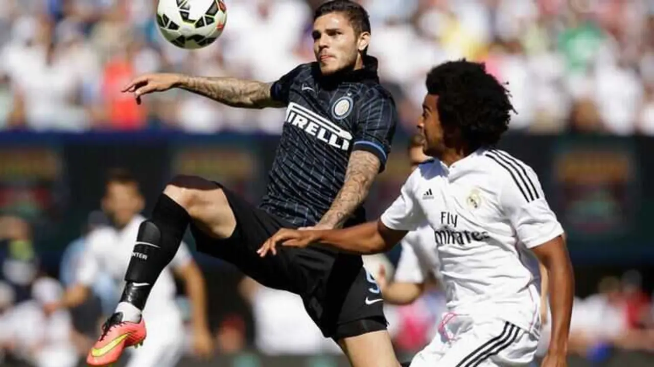 Derik Osede con el Real Madrid / 'X'