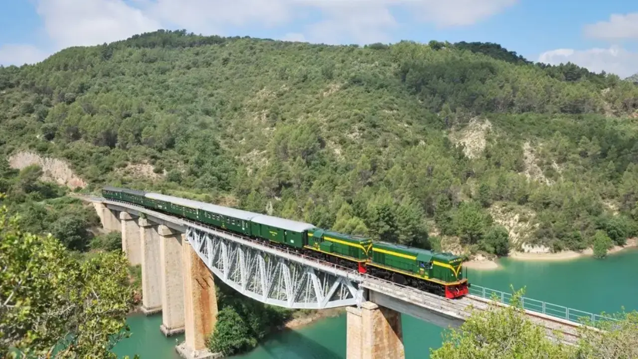 Imagen del Tren de los Lagos