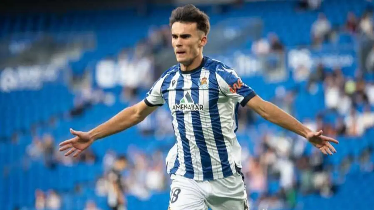 Gorka Carrera celebrando un gol con la Real Sociedad B / LaLiga