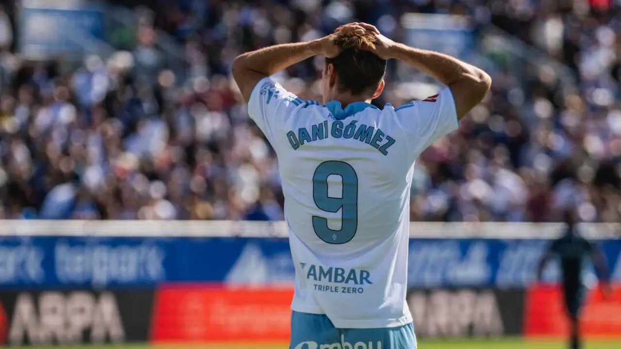 Dani G&oacute;mez, con el Real Zaragoza / MARCOS CEBRI&Aacute;N