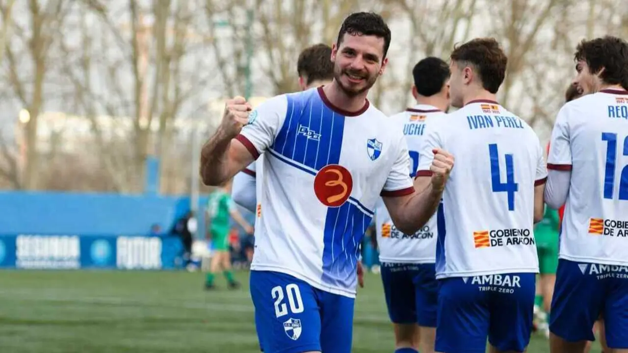 El CD Ebro festejando un gol. Fotograf&iacute;a: CD Ebro.