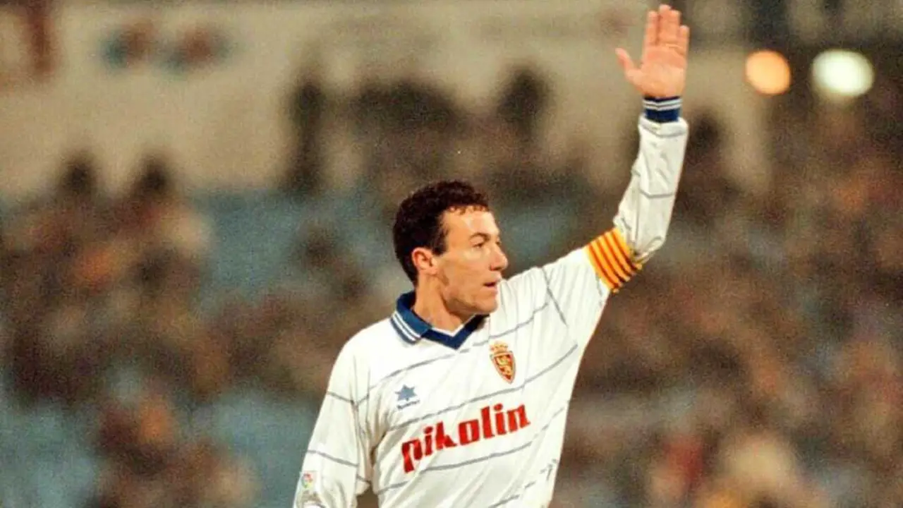 Xavi Aguado, con la camiseta de su vida / REAL ZARAGOZA