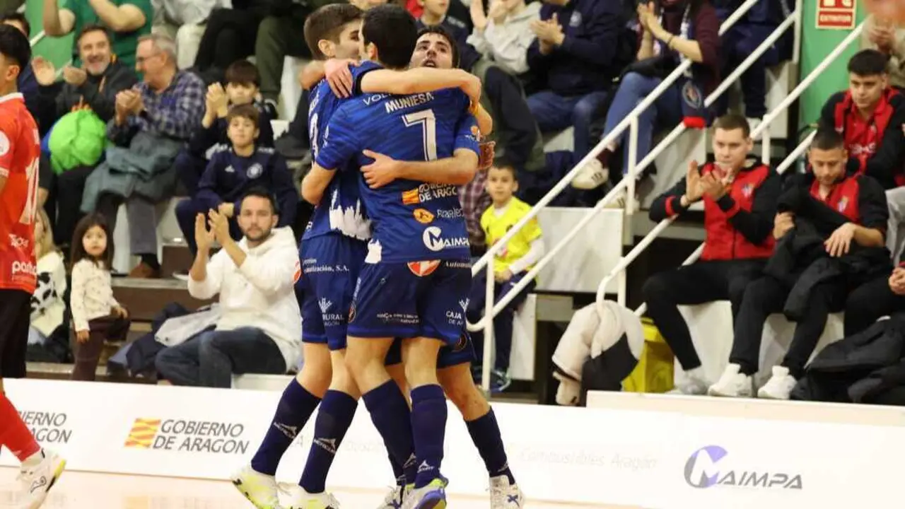 El Entrerr&iacute;os celebrando un gol. Fotograf&iacute;a: Marcos Bellido.