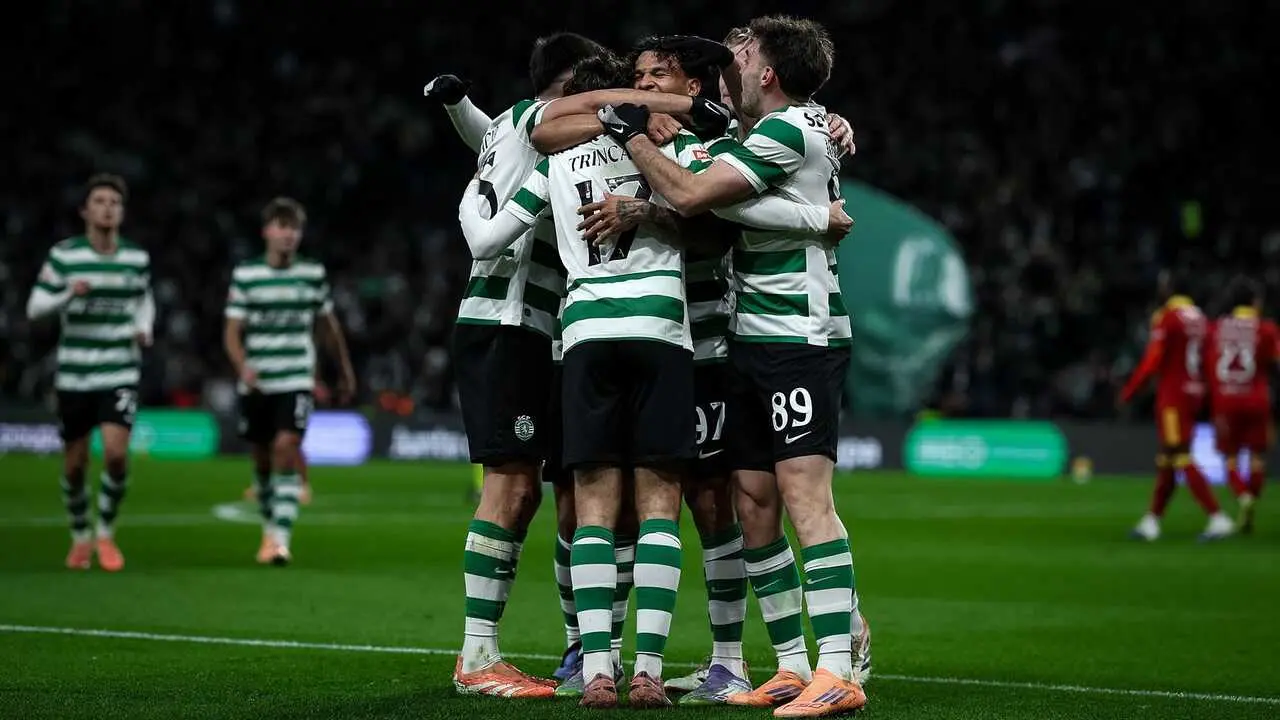 Jugadores del Sporting de Portugal durante un partido