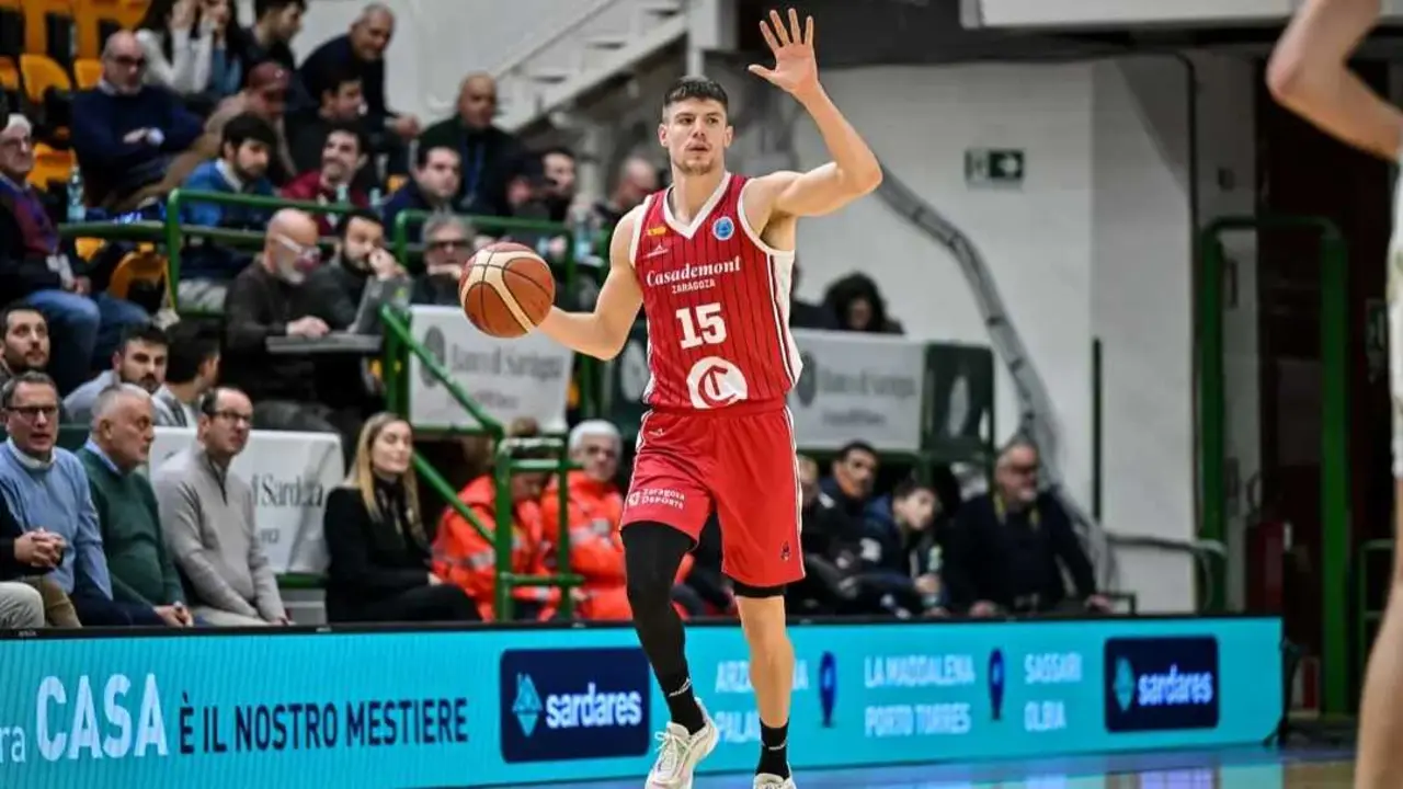 Joaqu&iacute;n Rodr&iacute;guez fue el mejor del Casademont Zaragoza. Fotograf&iacute;a: FIBA.