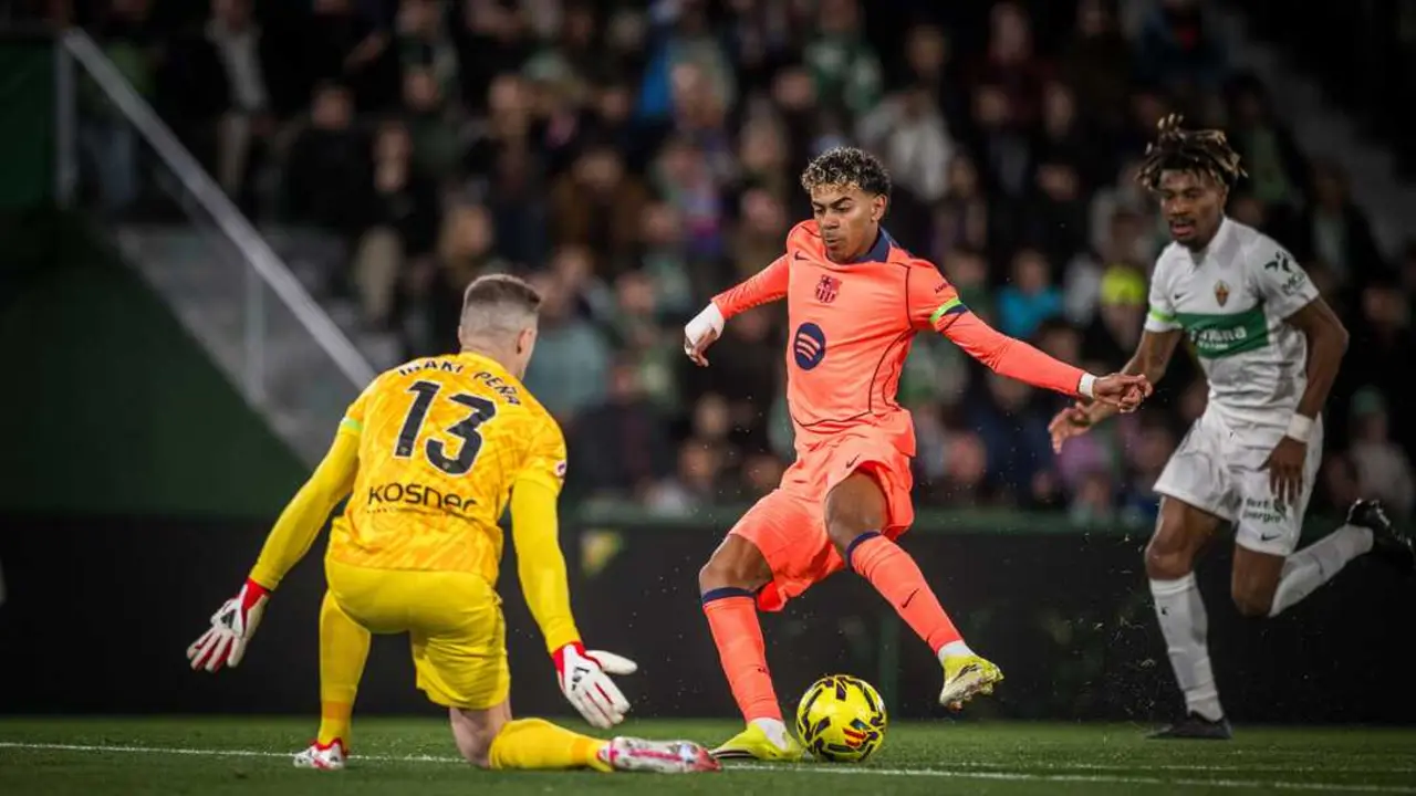 Lamine Yamal en el &uacute;ltimo partido del FC Barcelona / FCB