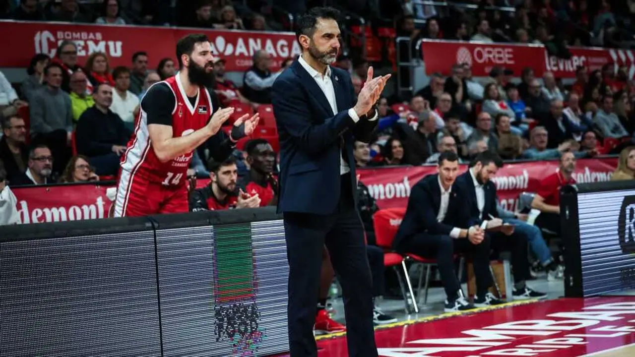 Jes&uacute;s Ram&iacute;rez durante el pasado duelo ante el Bilbao Basket. Fotograf&iacute;a: Esther Casas / Casademont Zaragoza.