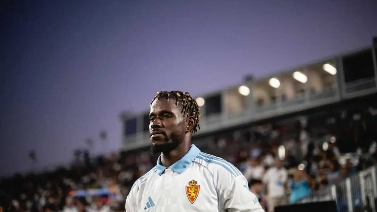 Paul Akouokou en el Real Zaragoza / Marcos Cebri&aacute;n