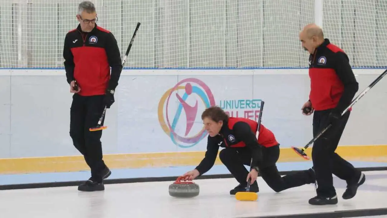 Imagen del Nacional disputado en Jaca. Fotograf&iacute;a: Curling CHJ.