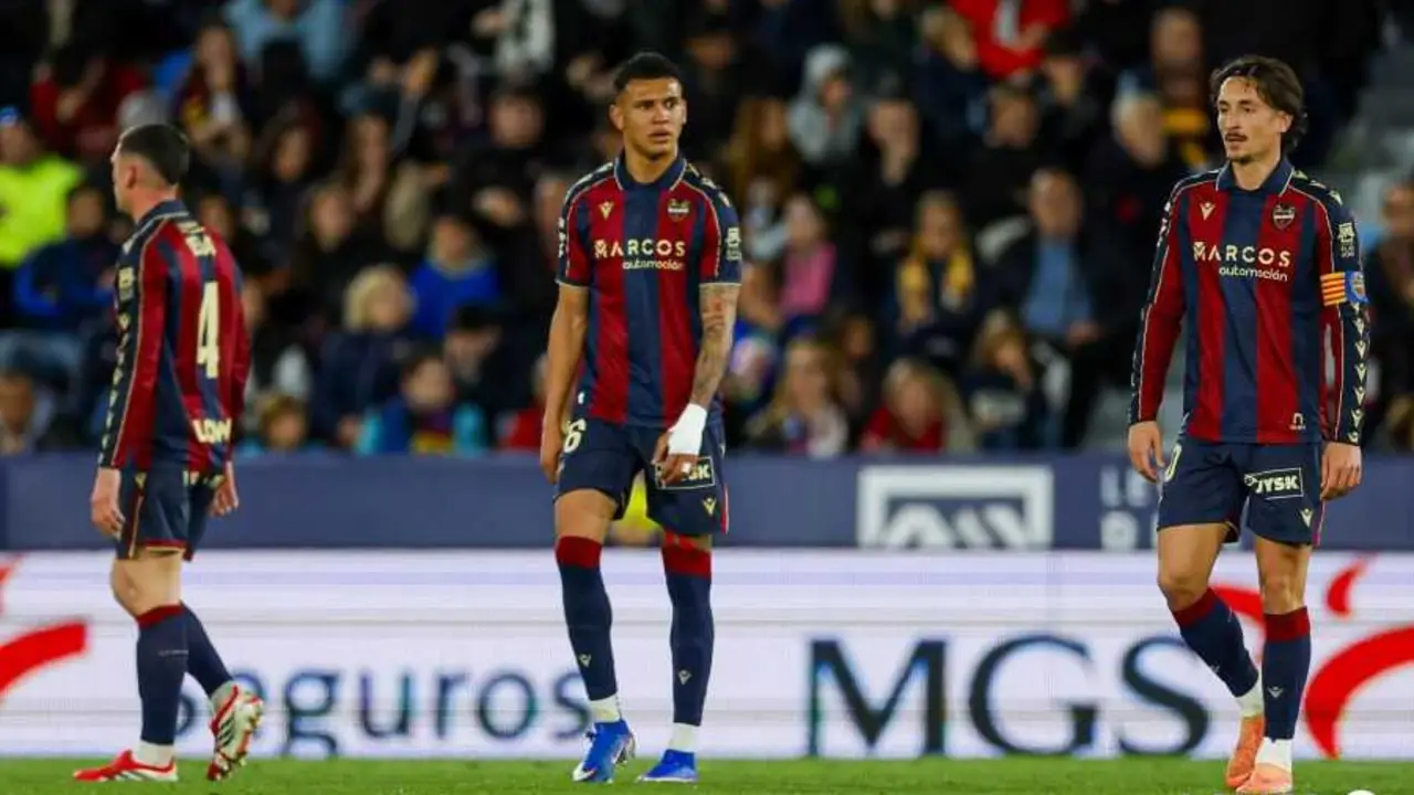 Kervin Arriaga con el Levante
